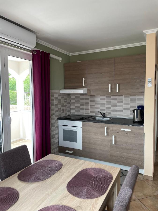 Rafaela Appartement *